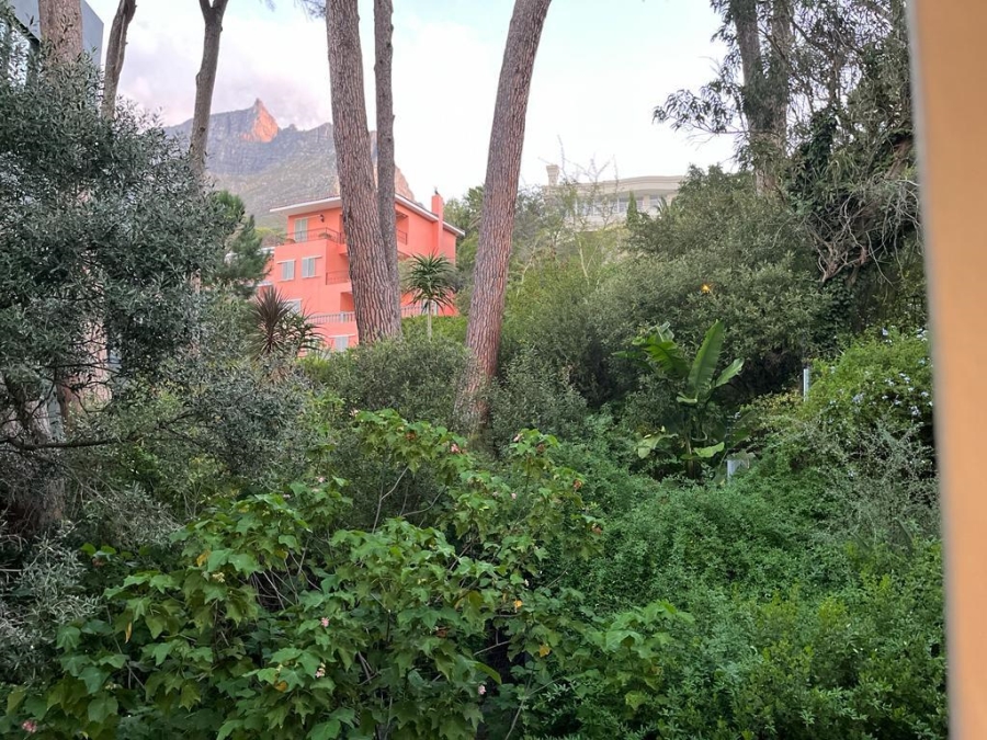 To Let 1 Bedroom Property for Rent in Gardens Western Cape